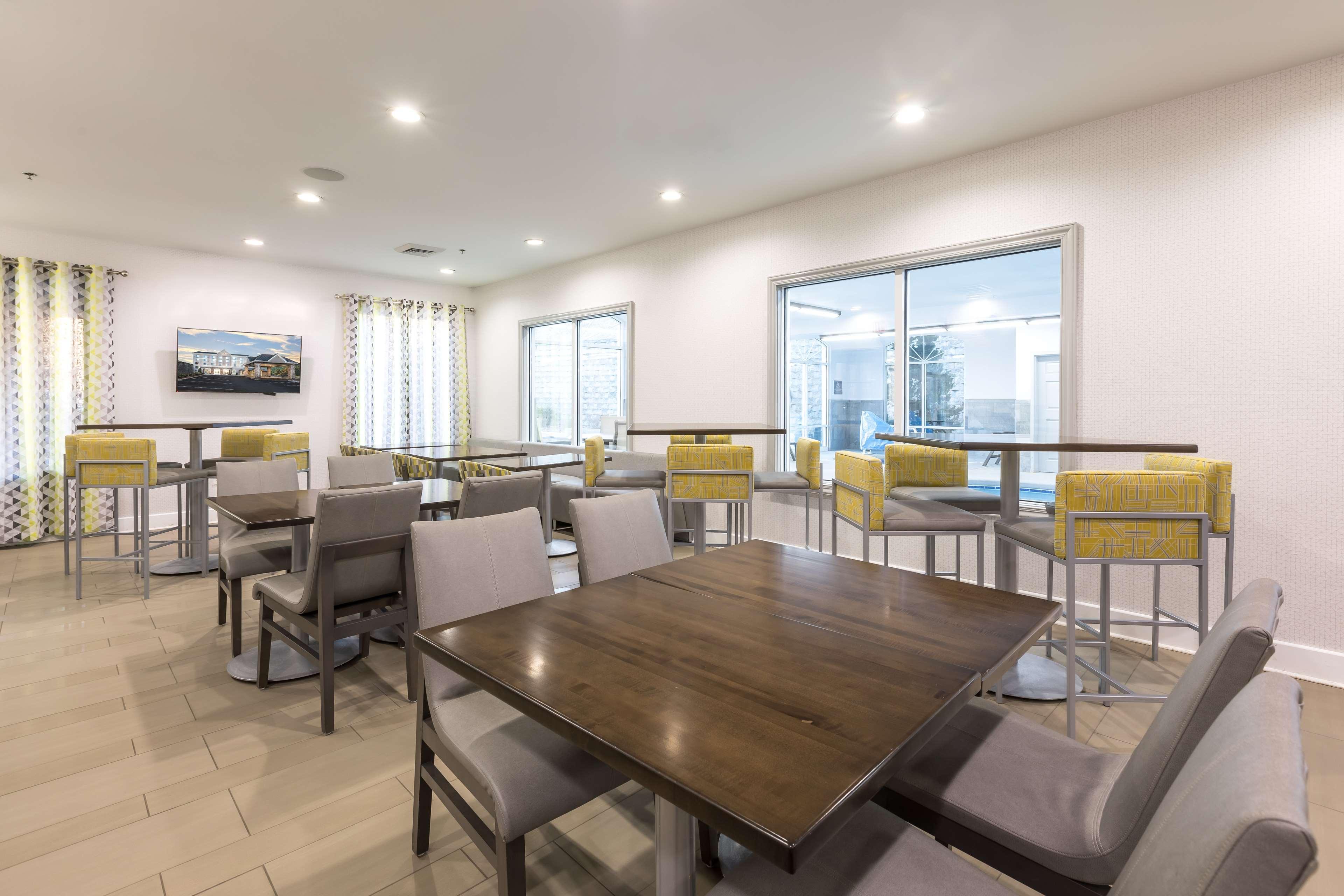 Country Inn & Suites By Radisson Asheville Downtown Tunnel Road 외부 사진