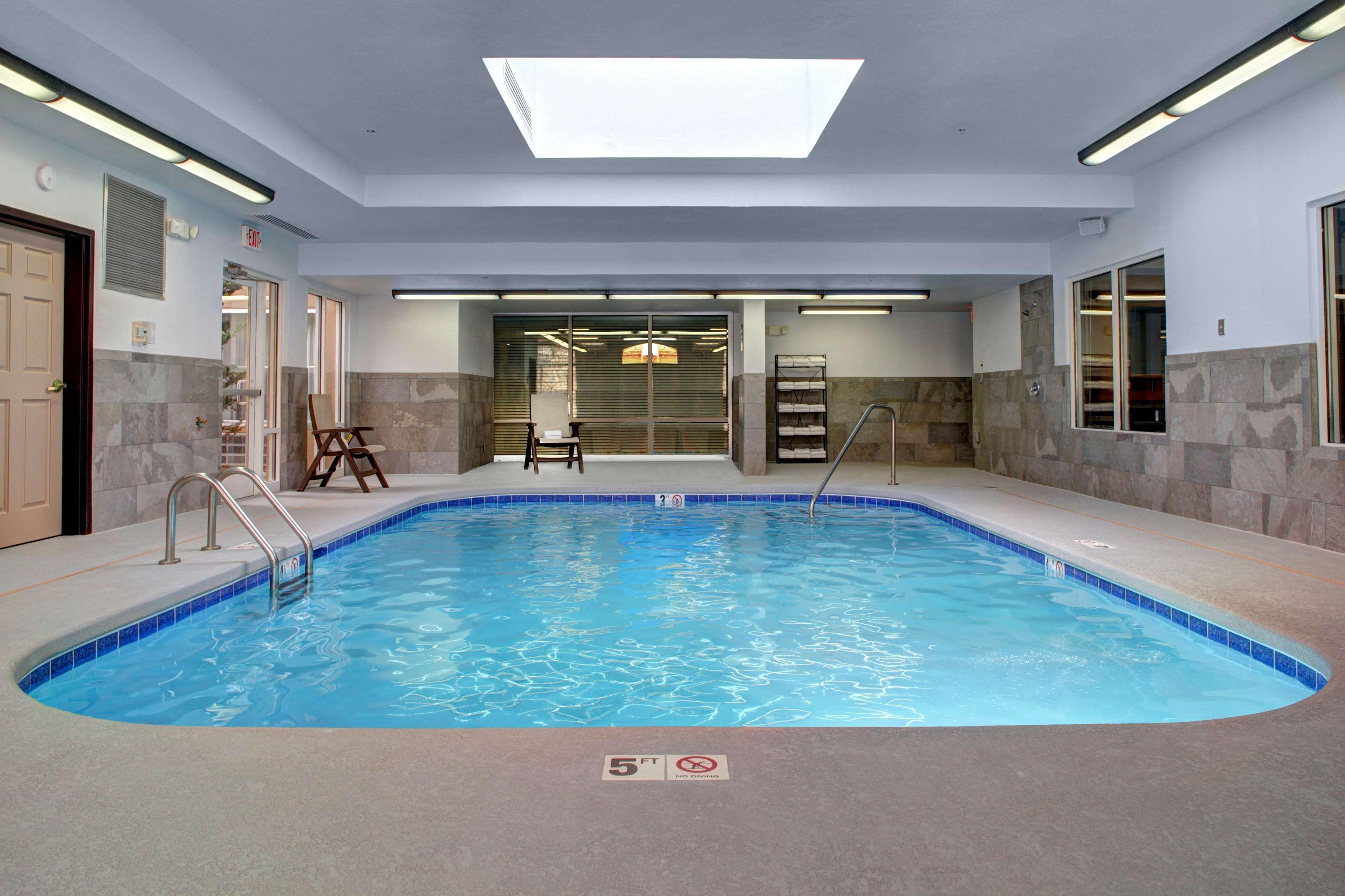 Country Inn & Suites By Radisson Asheville Downtown Tunnel Road 외부 사진