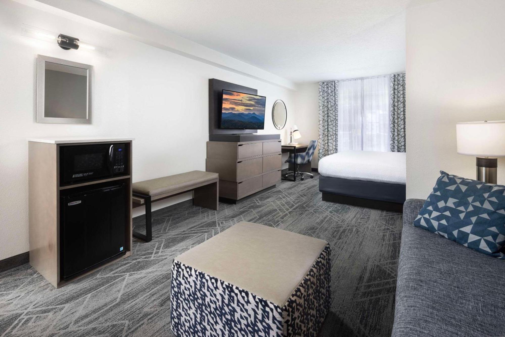 Country Inn & Suites By Radisson Asheville Downtown Tunnel Road 외부 사진