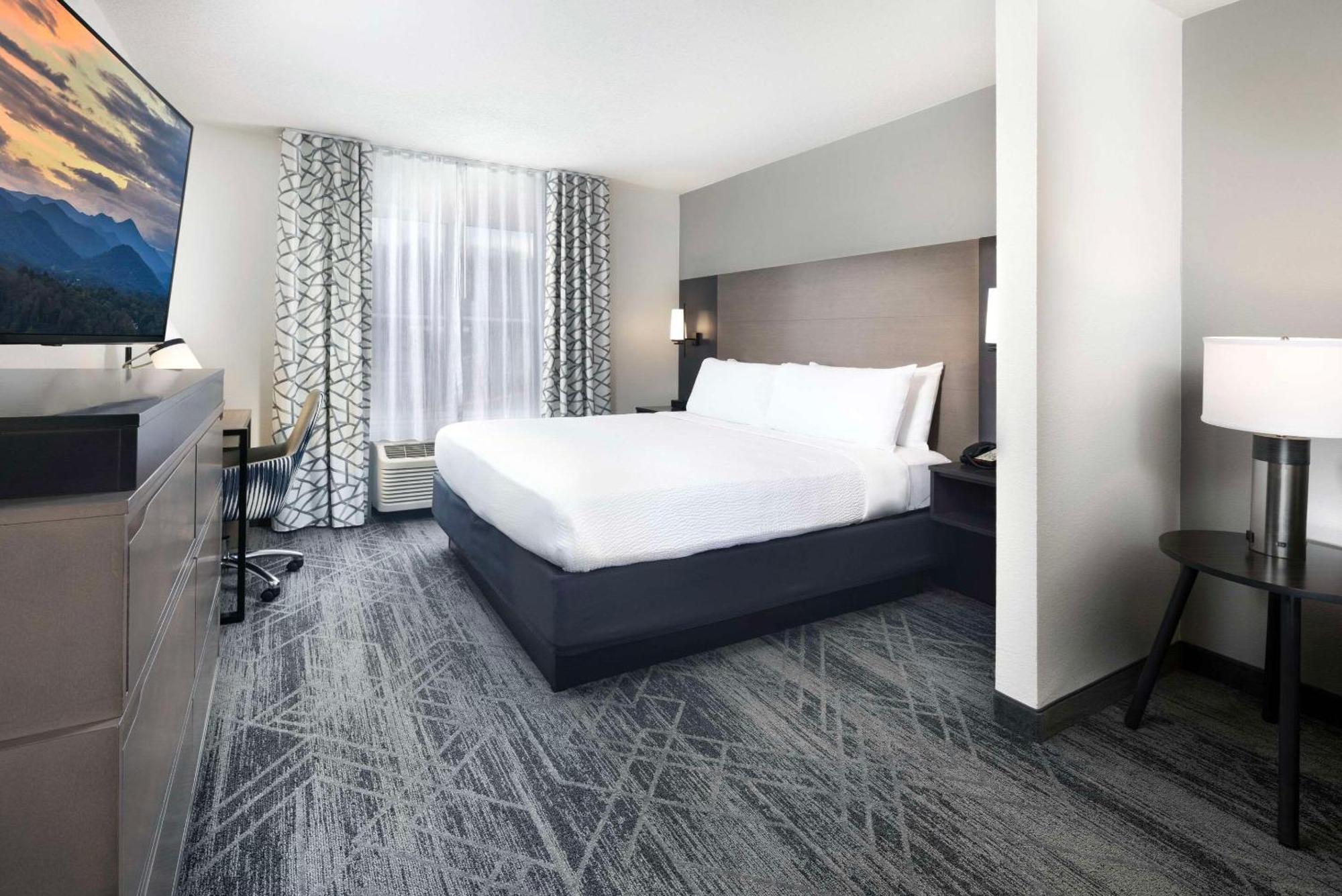 Country Inn & Suites By Radisson Asheville Downtown Tunnel Road 외부 사진